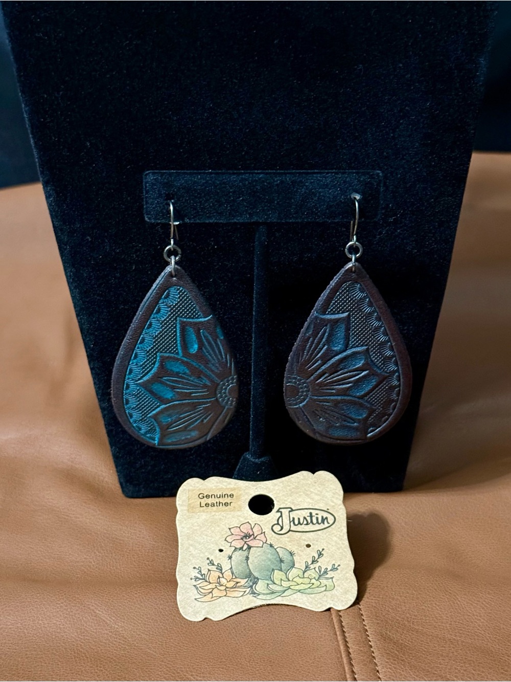 Justin Tooled Leather Floral Teardrop Earrings Turquoise NWT